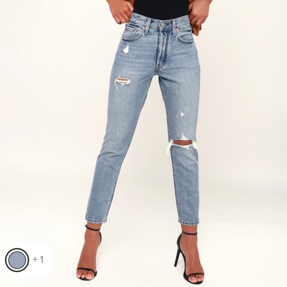 Levi’s 501 skinny distressed light wash jeans
